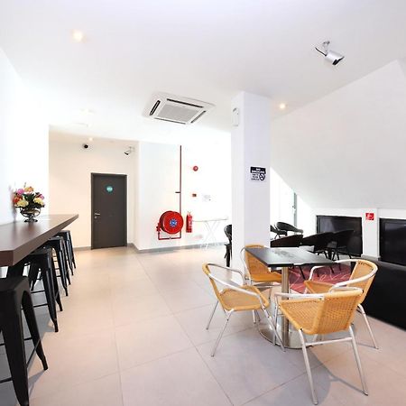 Super Oyo 246 Link Inn Джохор-Бару Экстерьер фото