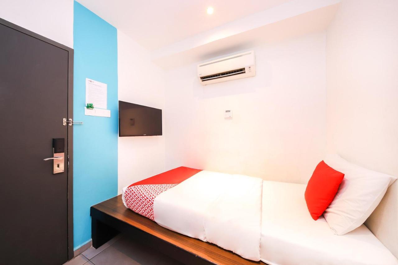 Super Oyo 246 Link Inn Джохор-Бару Экстерьер фото