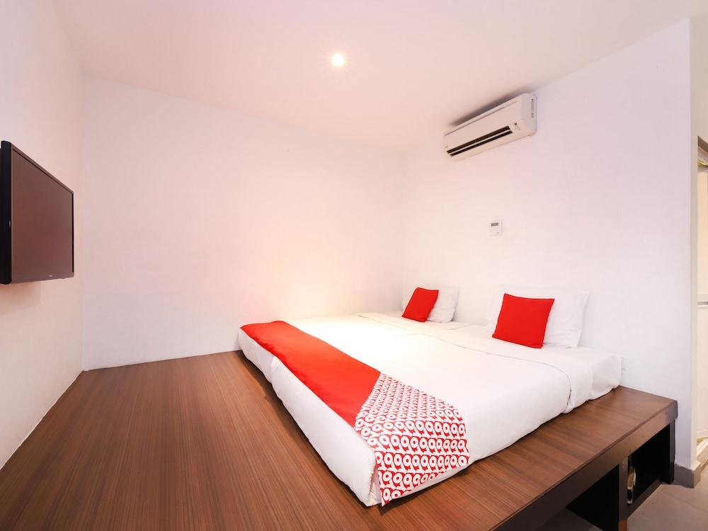 Super Oyo 246 Link Inn Джохор-Бару Экстерьер фото