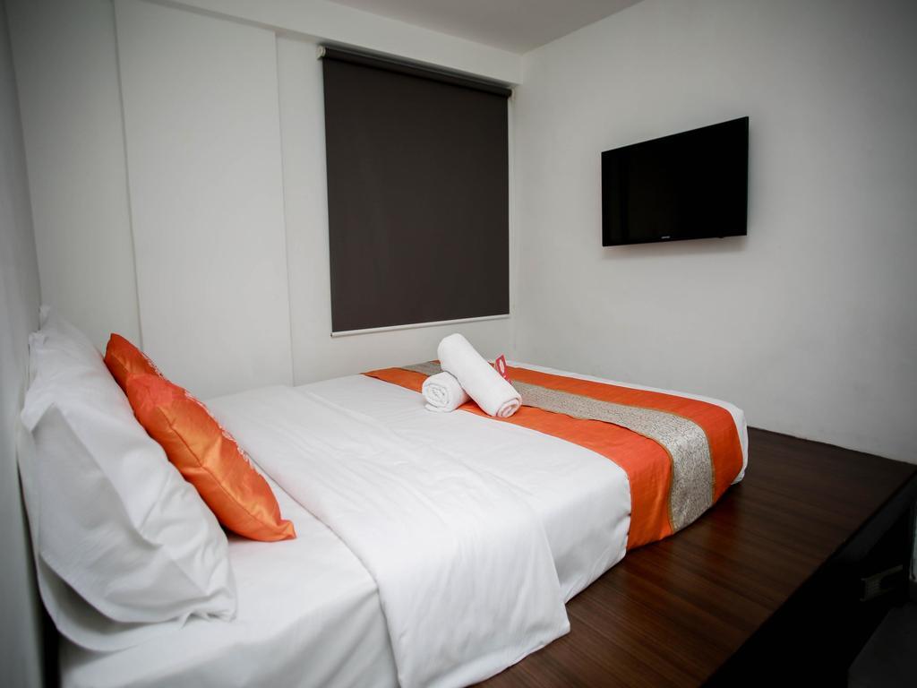 Super Oyo 246 Link Inn Джохор-Бару Экстерьер фото